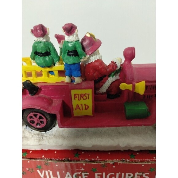 Christmas SANTA Firetruck First Aid with Elves Ceramic Parade with‎ original box - Picture 2 of 7